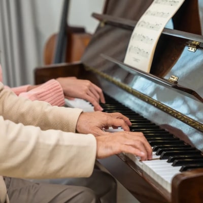 PIANO LESSON